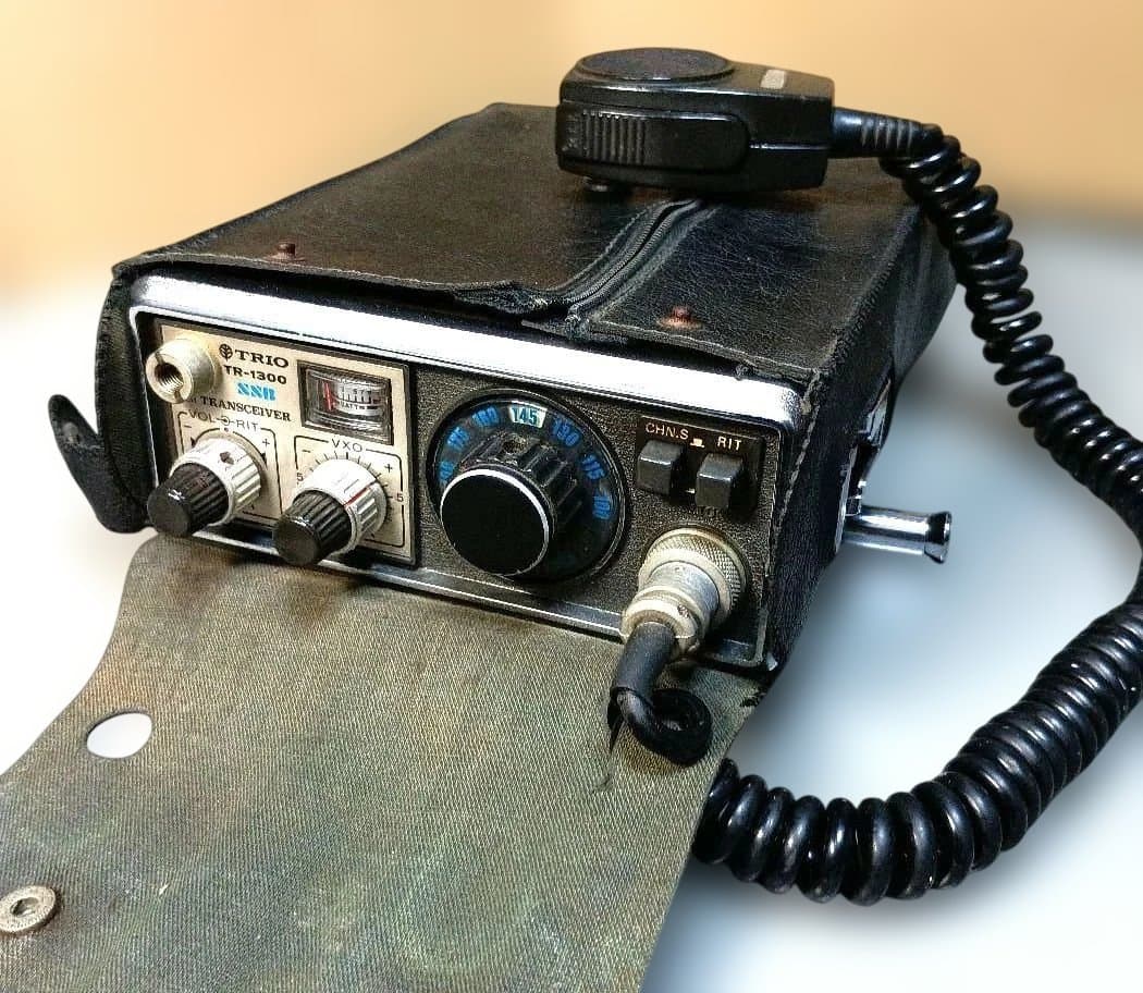 g*t様 TRIO TR-1300 SSBトランシーバー