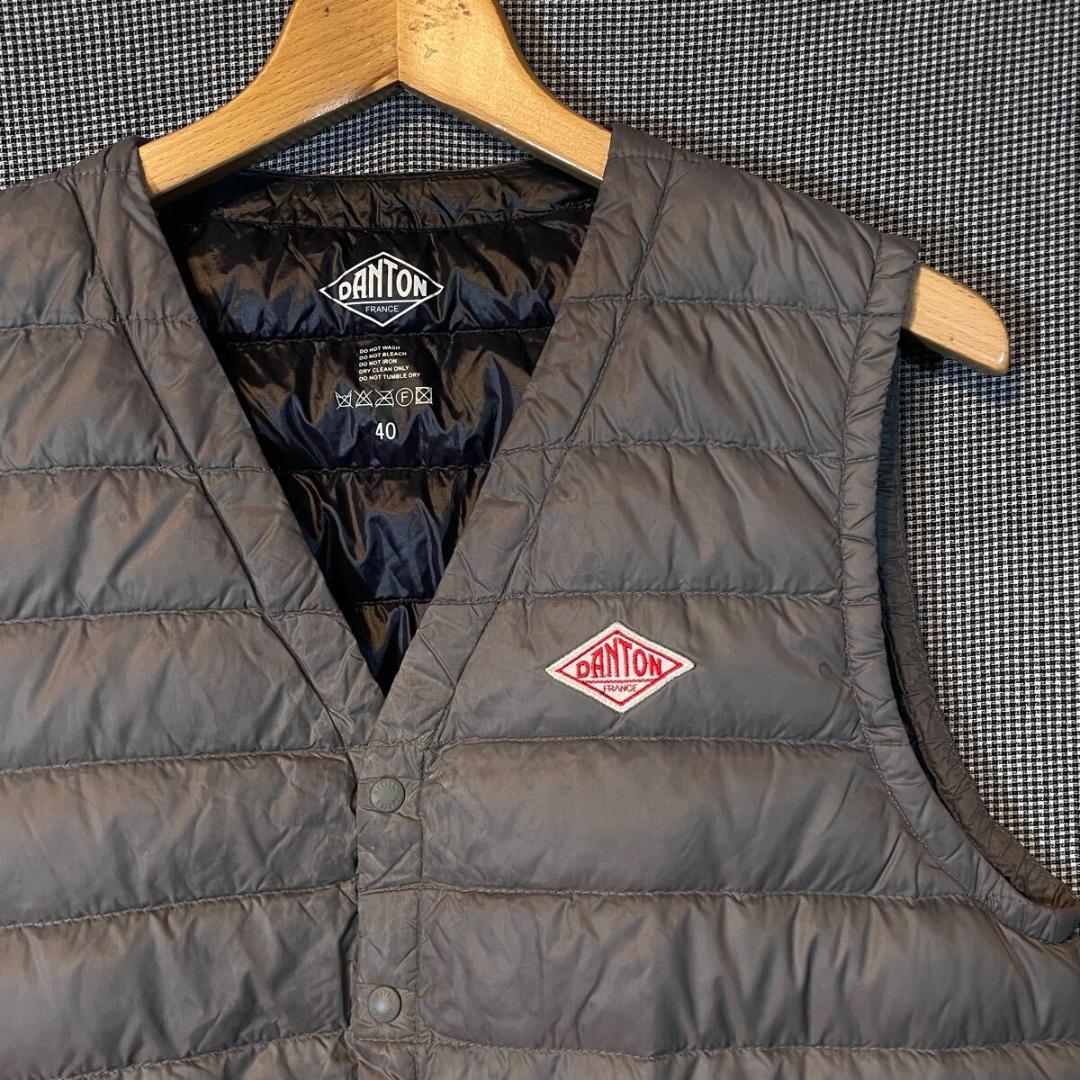 マ*ル様 DANTON ダントン ライトウェイト スナップボタン ナイロン ダウ