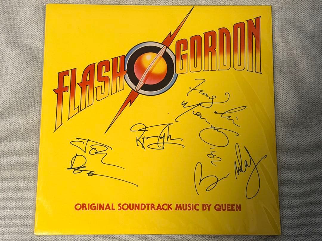 QUEEN「FLASH GORDON 」LPレコード/サイン入り