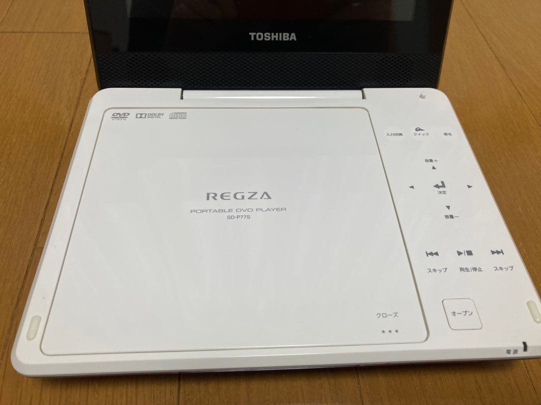 TOSHIBA REGZA レグザポータブルプレーヤー