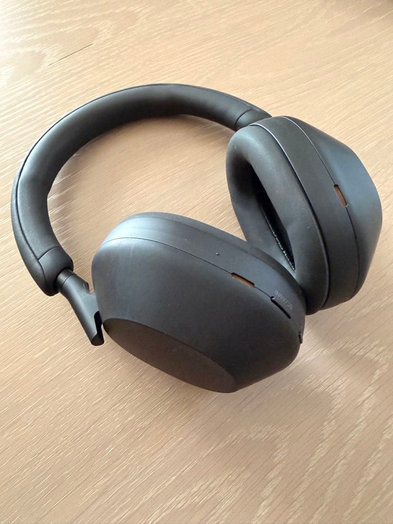 ソニー SONY WH-1000XM5ワイヤレスヘッドホン ブラック専用ケース付