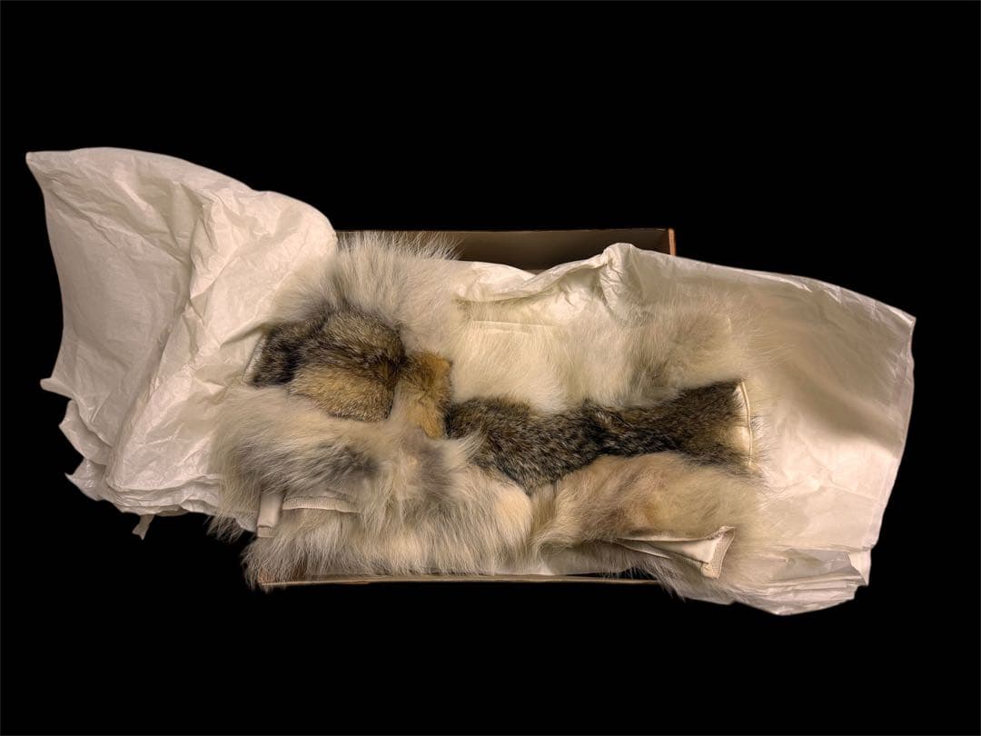 YSL YVES SAINT LAURENT リアルファー　ストール　マフラー