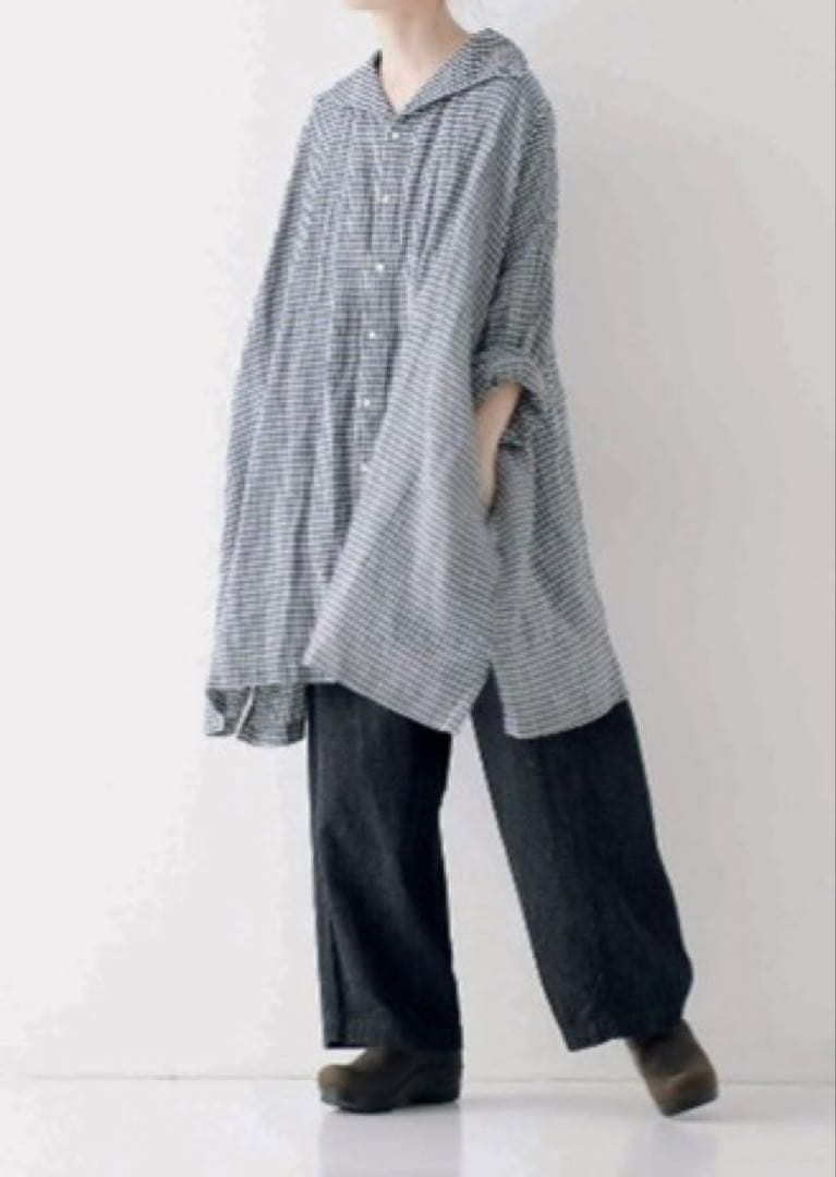 ネストローブ・リネンギンガムウィングカラービッグシャツ（ネイビー）店舗限定