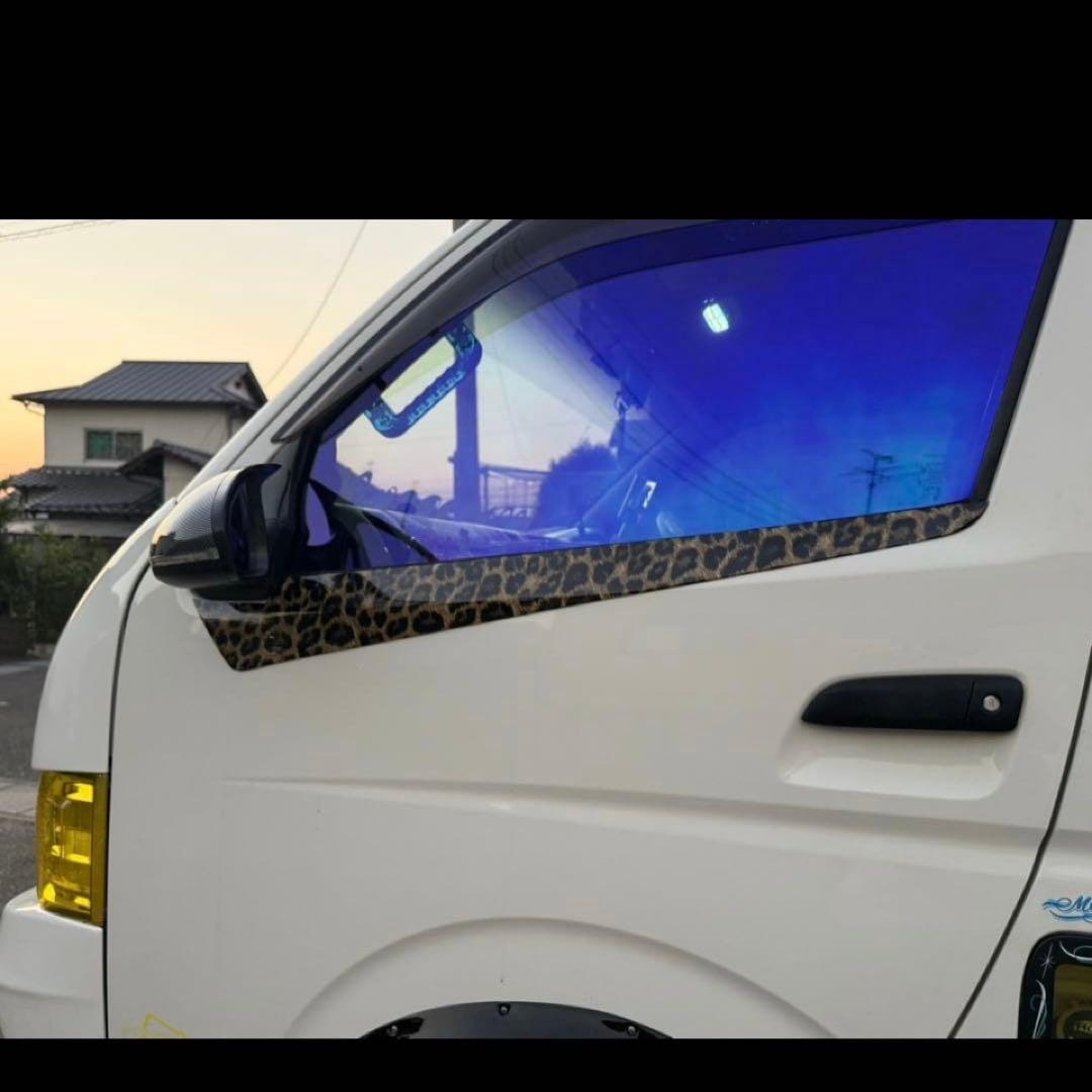 ハイエース200系ガヤルドガーニッシュ全年式対応