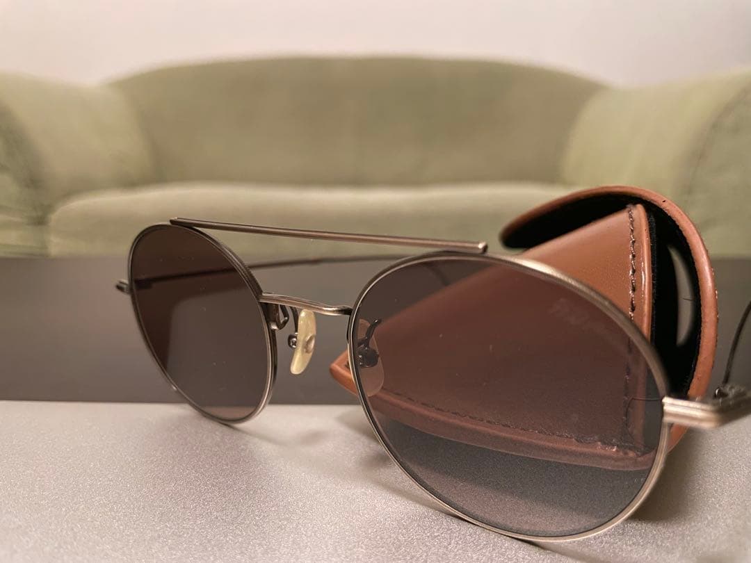 999.9 フォーナインズ feelsun ラウンドサングラス 純正ケース付き