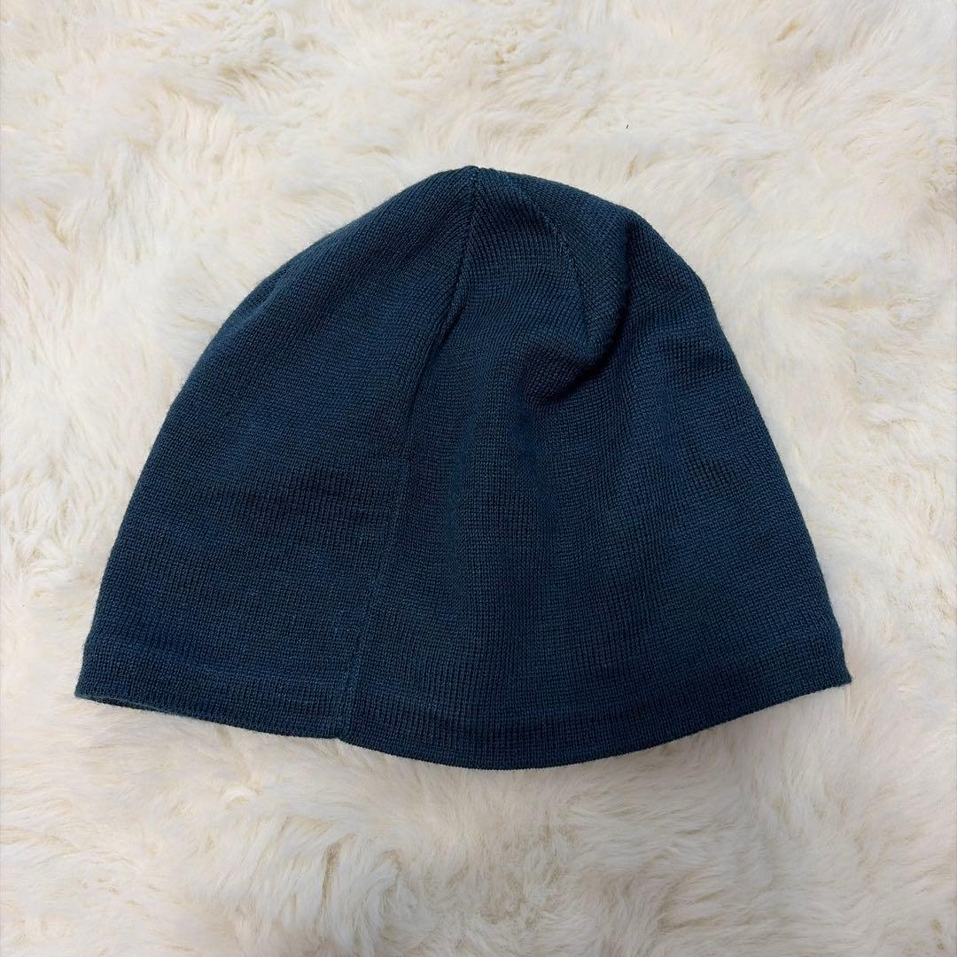 ARC'TERYX ダークブルーニット帽