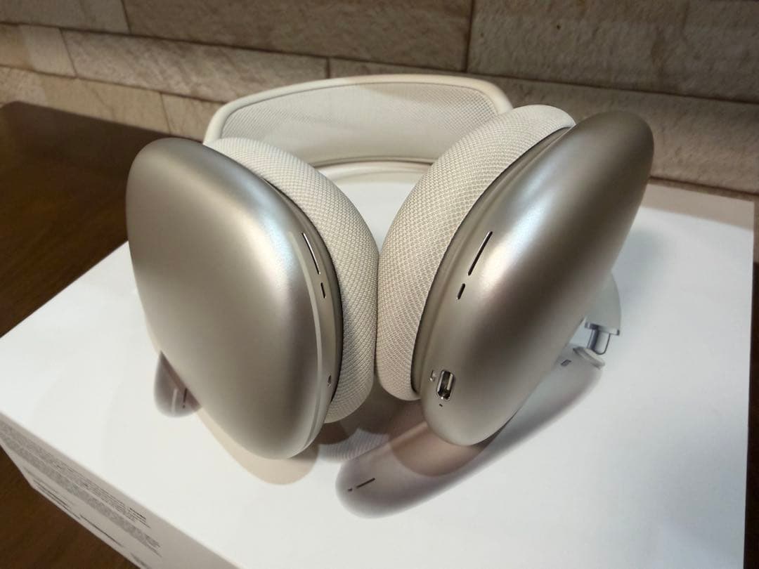 【美品】Apple AirPods Max スターライト本体