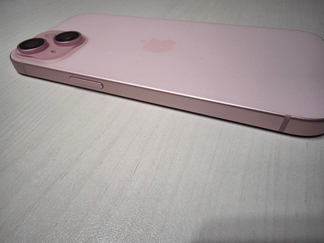 【美品】iPhone15 ピンク 128GB