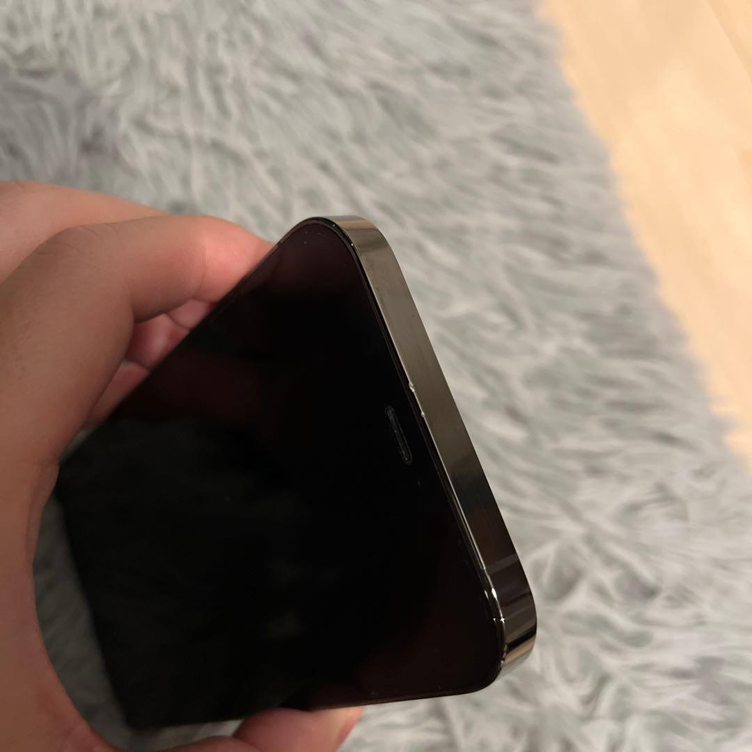 Apple iPhone 12Pro スペースグレー バッテリー状態72%