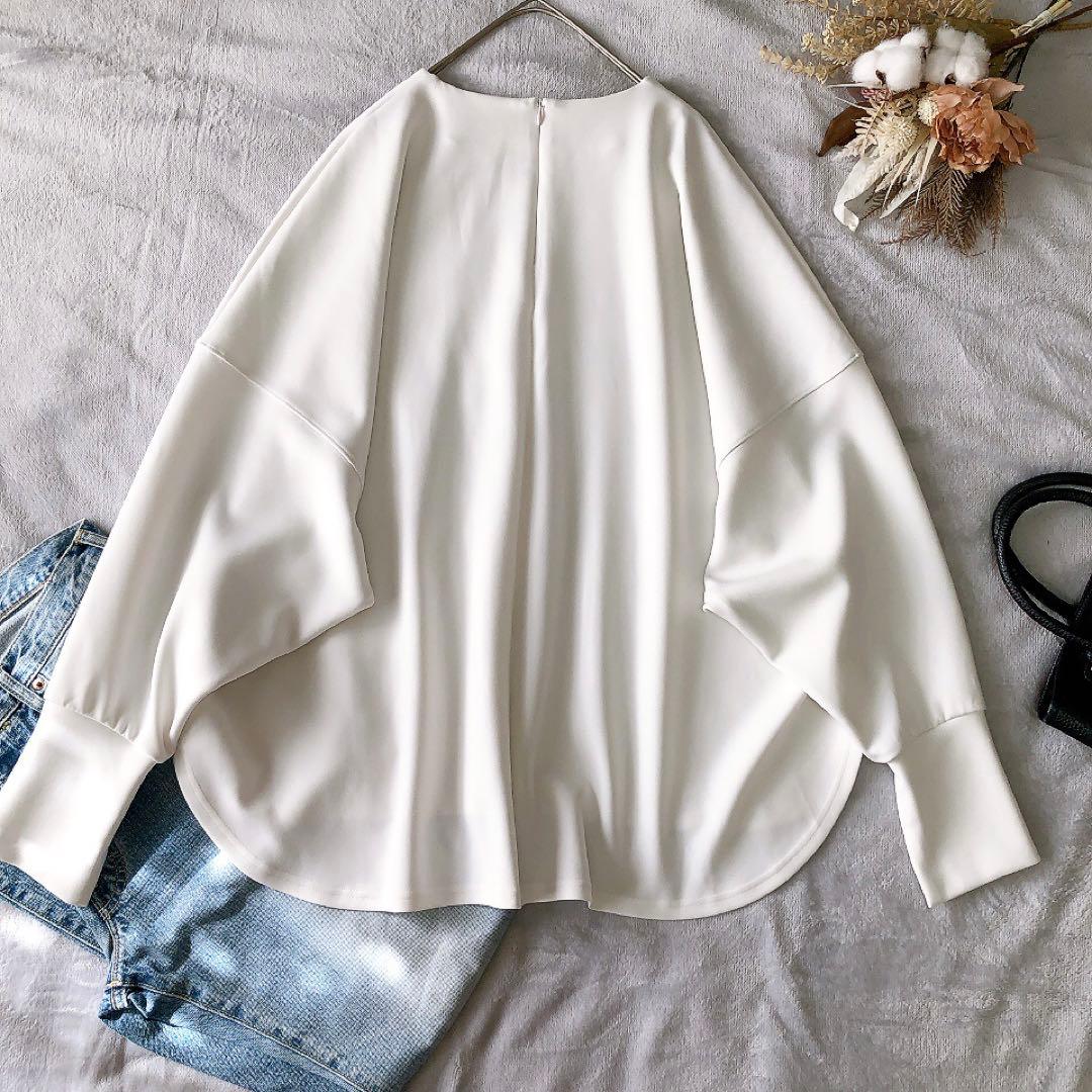 【美品】リヴドロワ ダンボールポンチョプルオーバー ホワイト