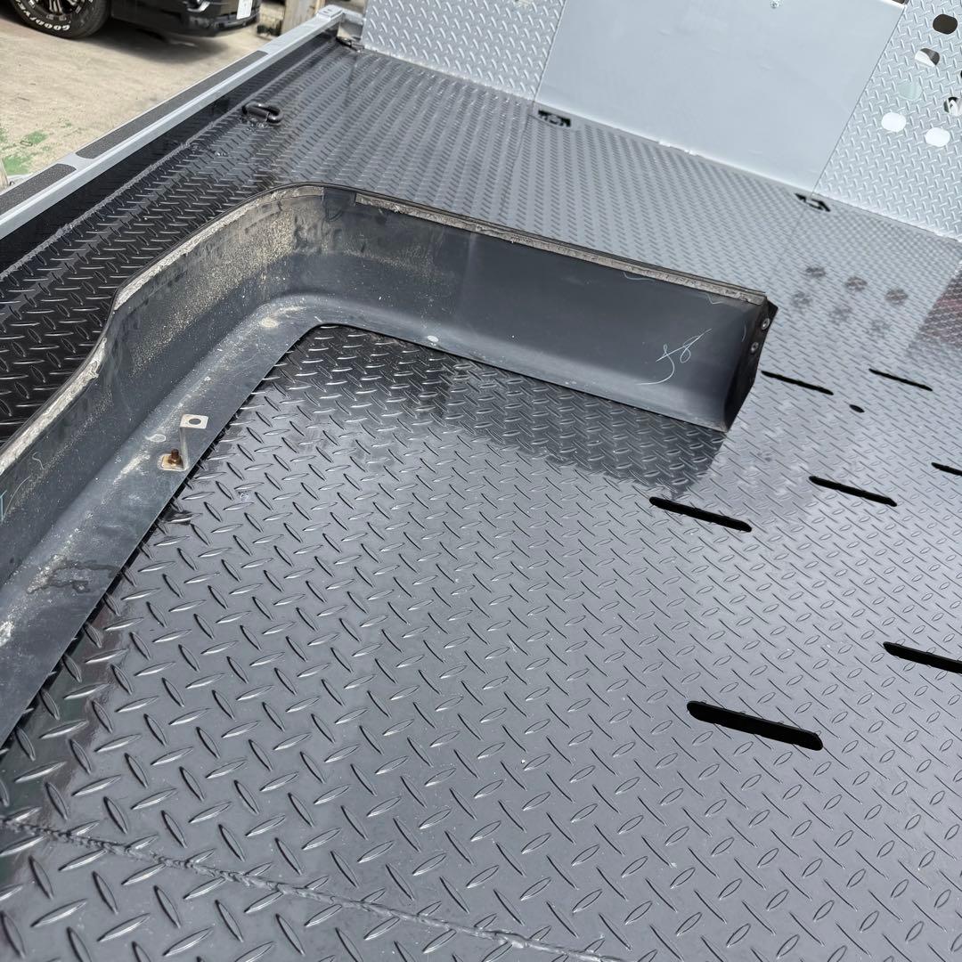 ハイエース200系　モデリスタ　リア　206ブラック