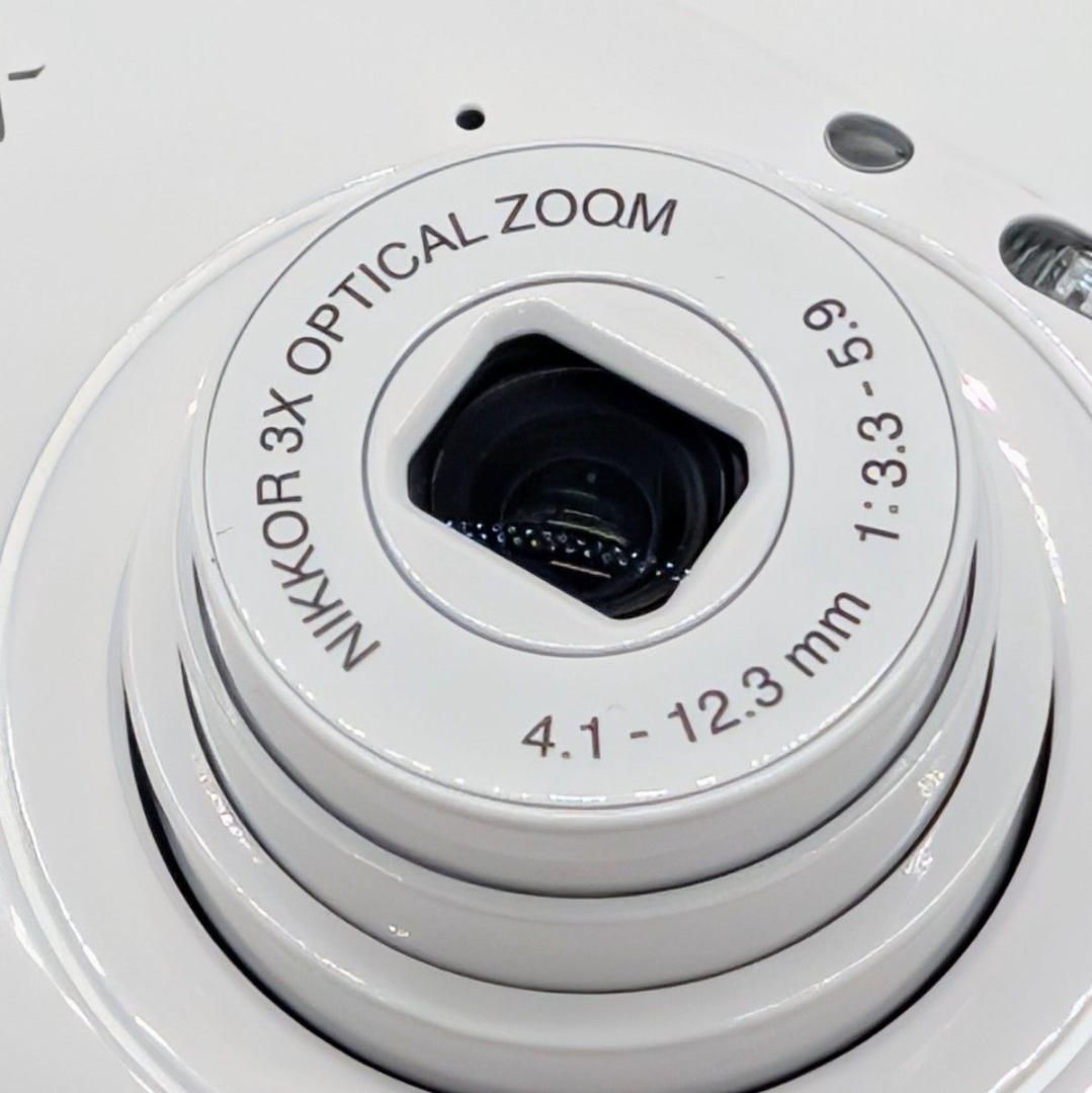 【極美品】Nikon COOLPIX S01 ホワイト