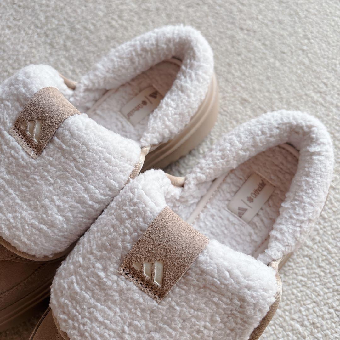 【韓国限定】新品 adidas グランドコートミュール 24.5 ボアサンダル