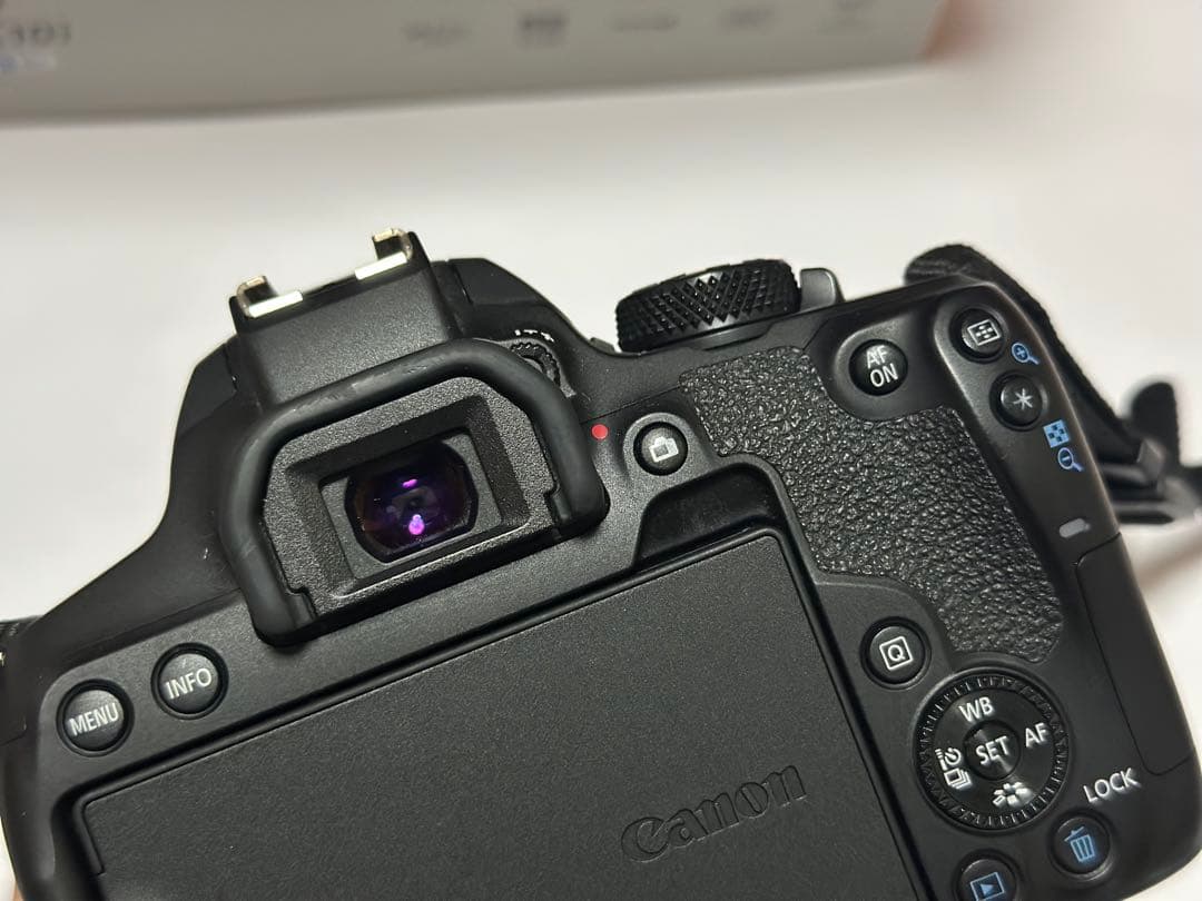 Canon EOS Kiss X10i キャノン　ダブルレンズセット