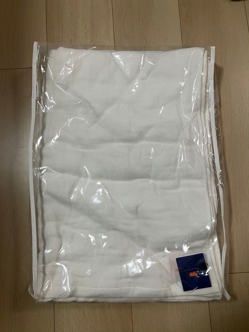 hippopotamus 白 ガーゼケット