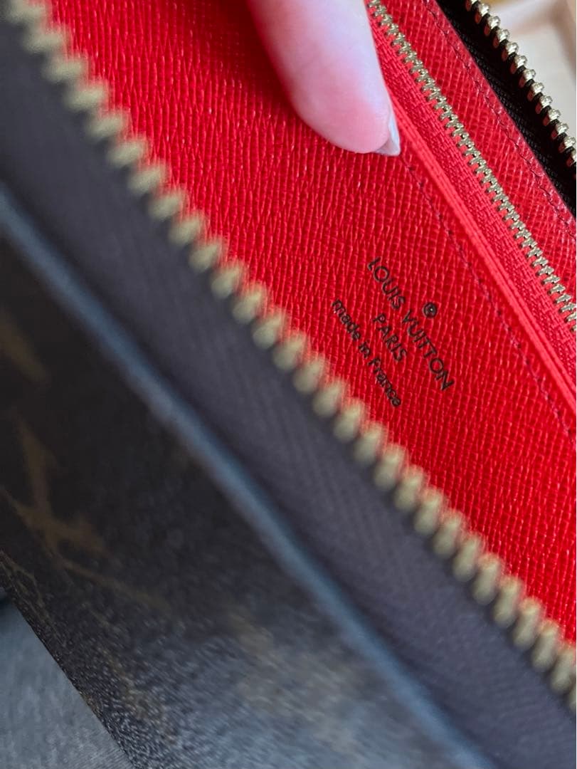 LOUIS VUITTON ルイ・ヴィトン 財布 長財布 ジッピー・ウォレット