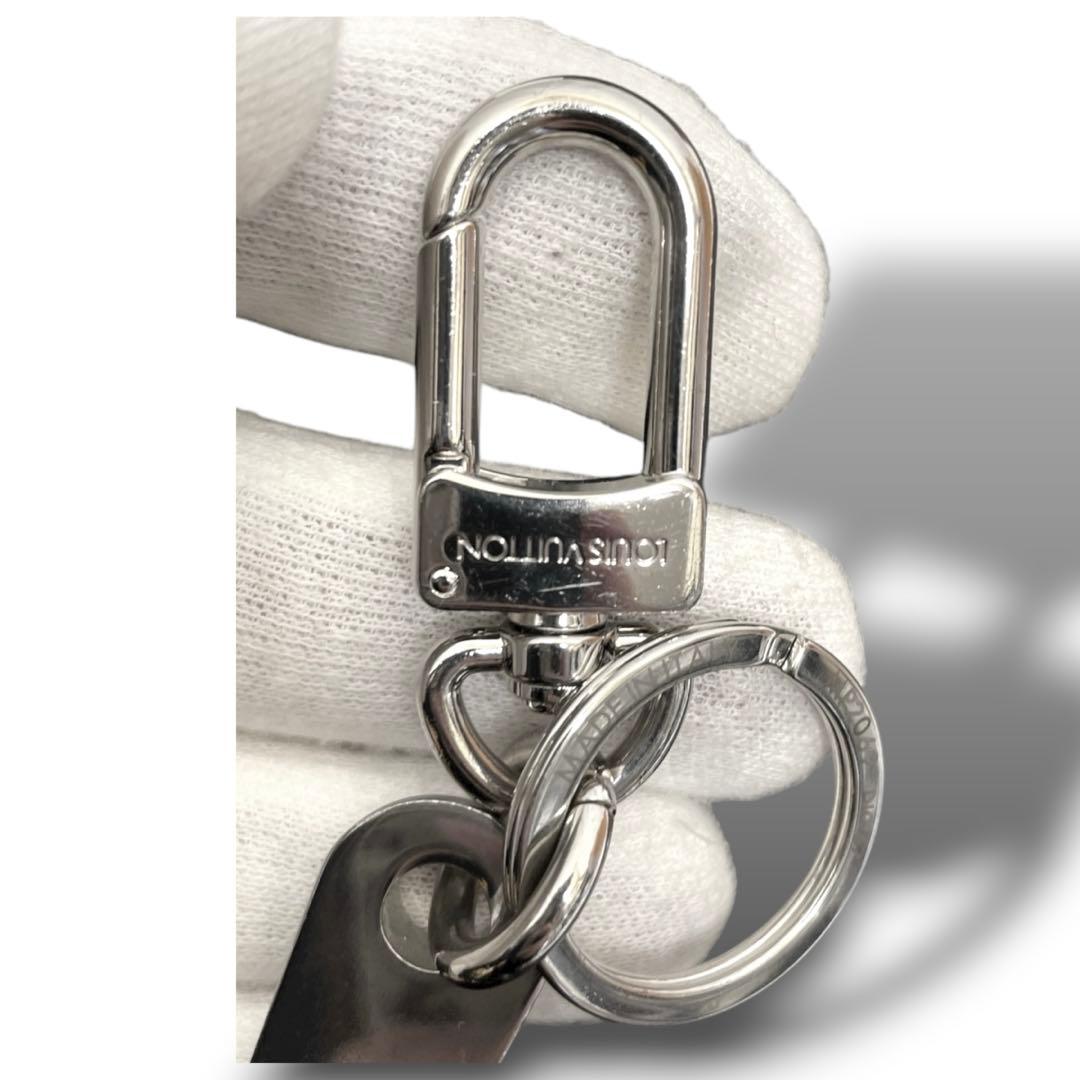 極美品 LOUIS VUITTON ヴィトン シュプリームコラボ チャーム ロゴ