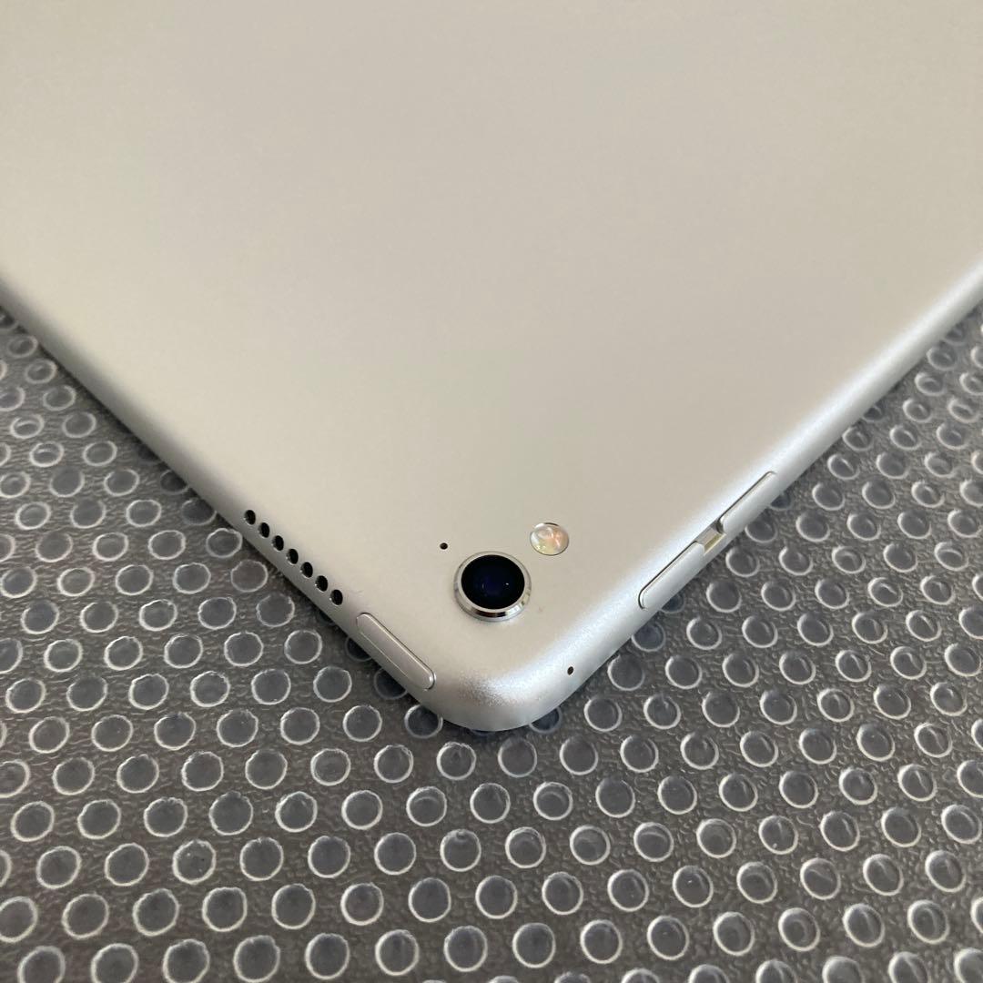 2930 美品☆電池最良好☆iPadPro128GB9.7インチWIFIモデル☆