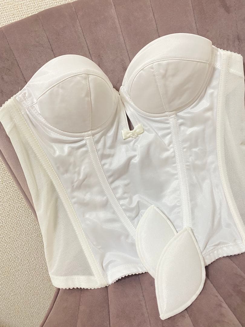 【m】bridalbloom ブライダルビスチェ B70 オフホワイト