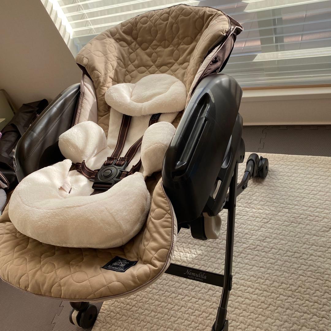 ネムリラ AUTO SWING ミルクティー　コンビ製