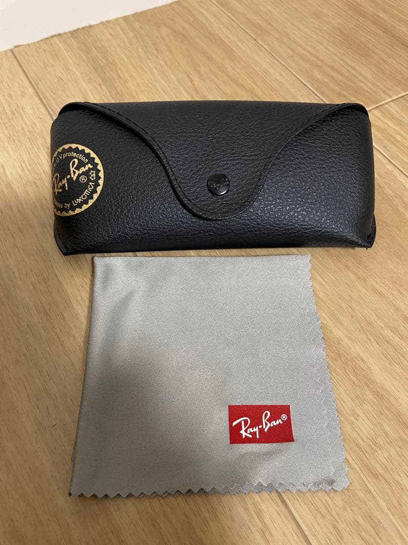 Ray-Ban サングラス　RB4259F 601/19 53-20