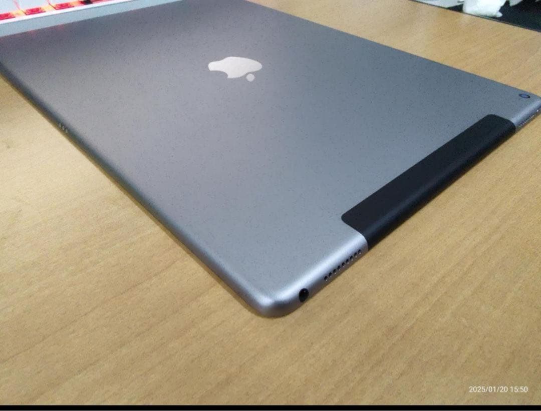 iPad Pro 第1世代 12.9Wi-Fi + Cellular