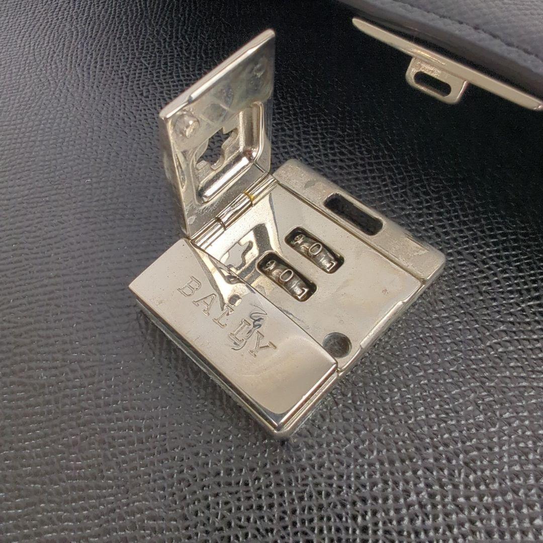 【美品】BALLY バリー ブリーフケース ナンバーロック ビジネスバッグ