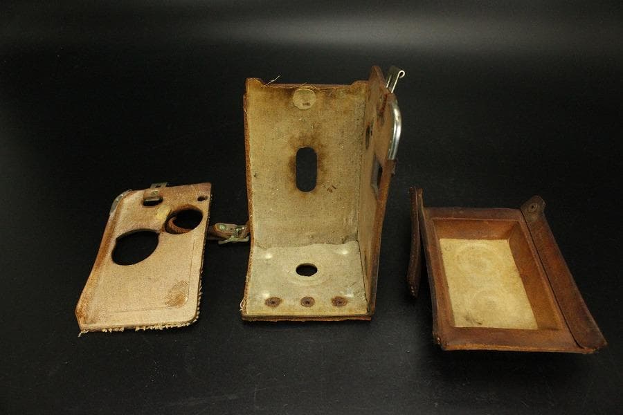 Yashica-A 二眼レフカメラ 昭和レトロ【ジャンク品】(メ1004)