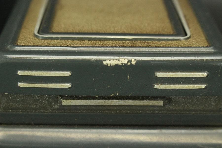 Yashica-A 二眼レフカメラ 昭和レトロ【ジャンク品】(メ1004)