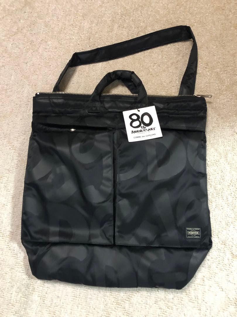 ブラック バッグ 80周年記念、コムデギャルソン、ポーターとのコラボ