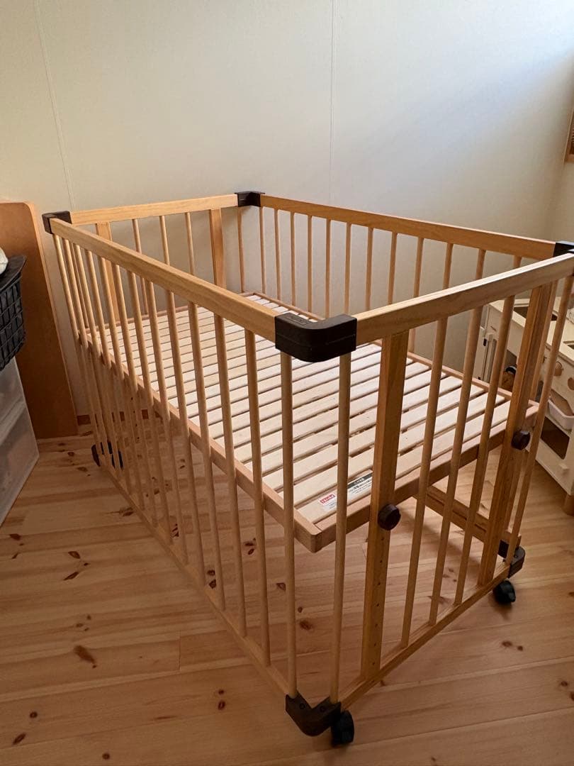 farska　ファルスカ　ベッドサイドベッド03　安全ベルト付き　2023購入