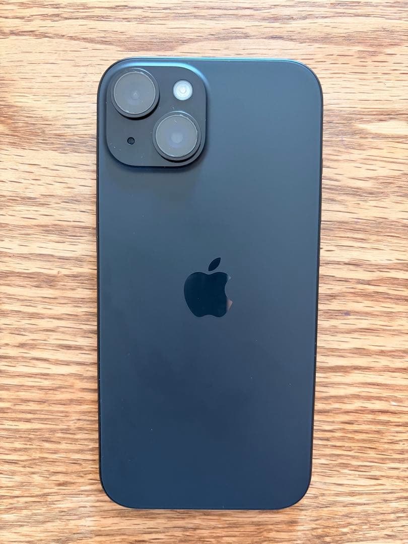 【美品】iPhone 15 256GB simフリー