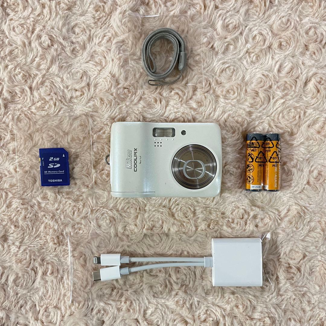 動作確認済✨Nikon coolpix L6✨スマホ転送OK 単三電池 人気の白