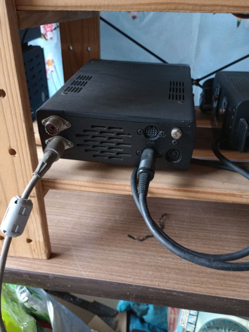 ICOM IC-7000 100ワット機　AT180セット