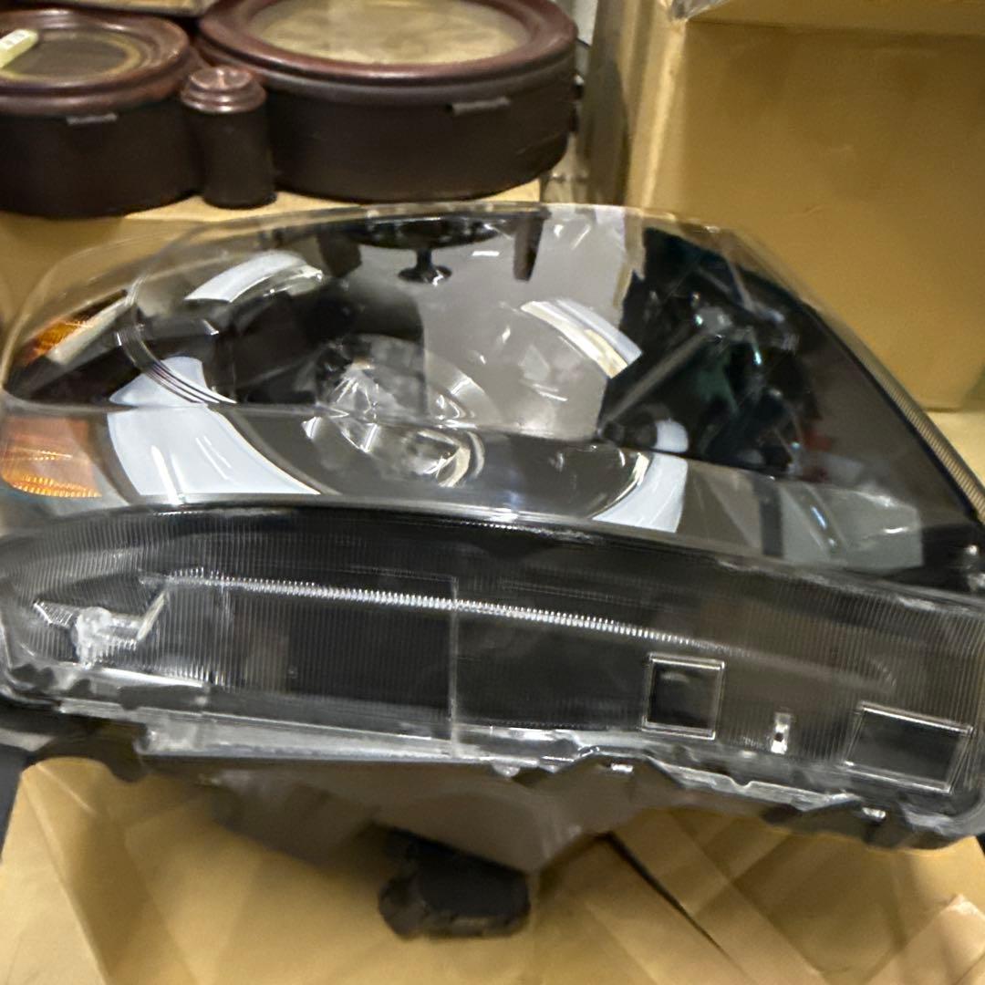 N VANヘッドライト！左右美品