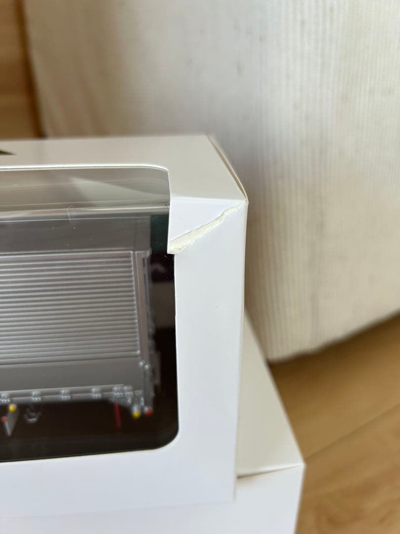 値下げ！ ISUZU GIGA 1/43スケール ミニカー ホワイト