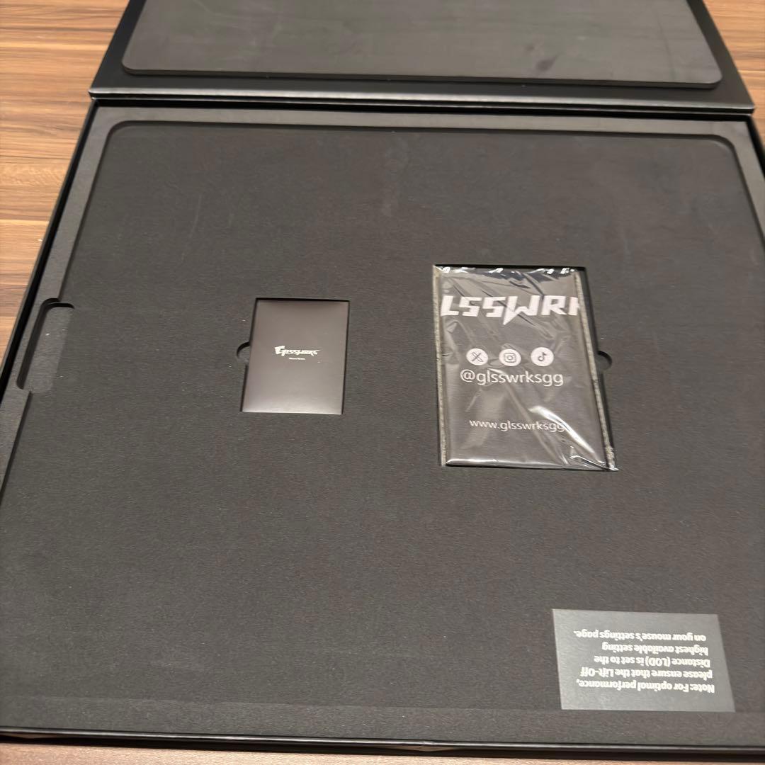 マウス・トラックボール GLSSWRKS Hana 490x420mm