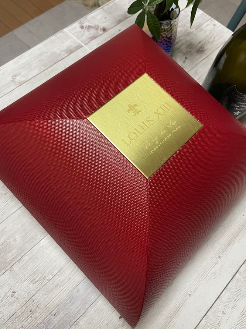 つばき　ルイ13世 シェル型化粧箱 新品 バカラ 完品