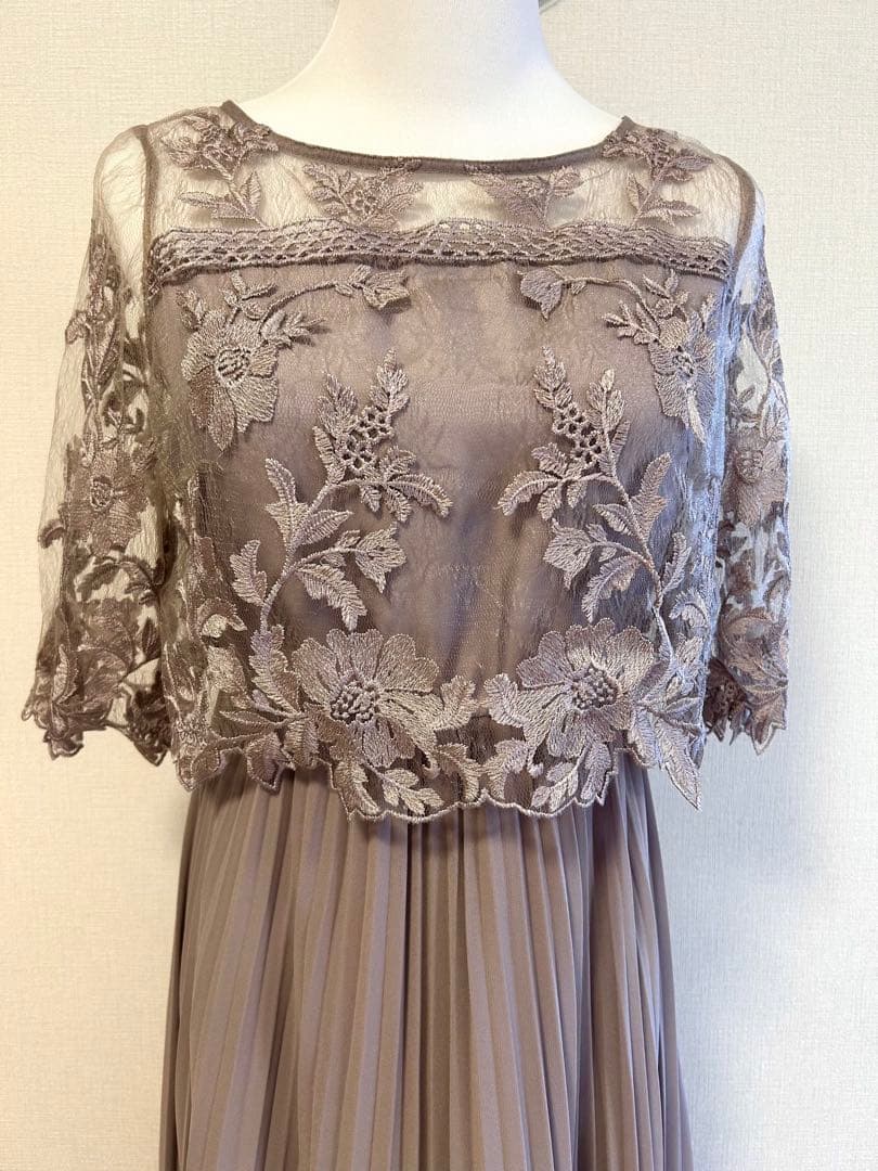 【新品】結婚式 お呼ばれ 成人式 ドレス 刺繍 切り替え フレアレース