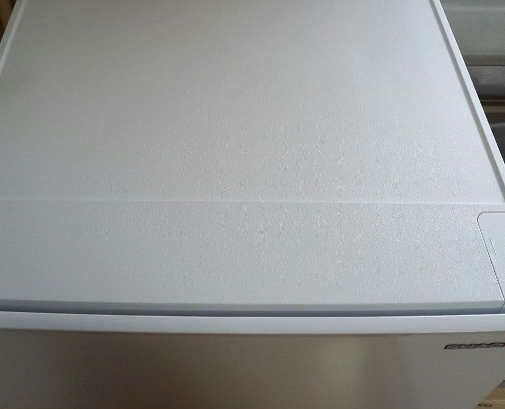 SHARP　冷蔵庫　一人暮らし