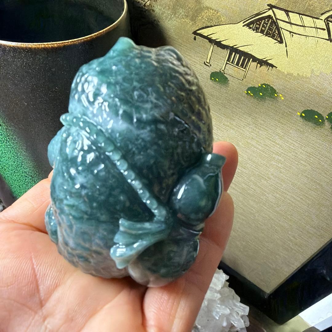 本翡翠、氷藍水開運、金運、福祈り、御守り銭蛙、金蟾