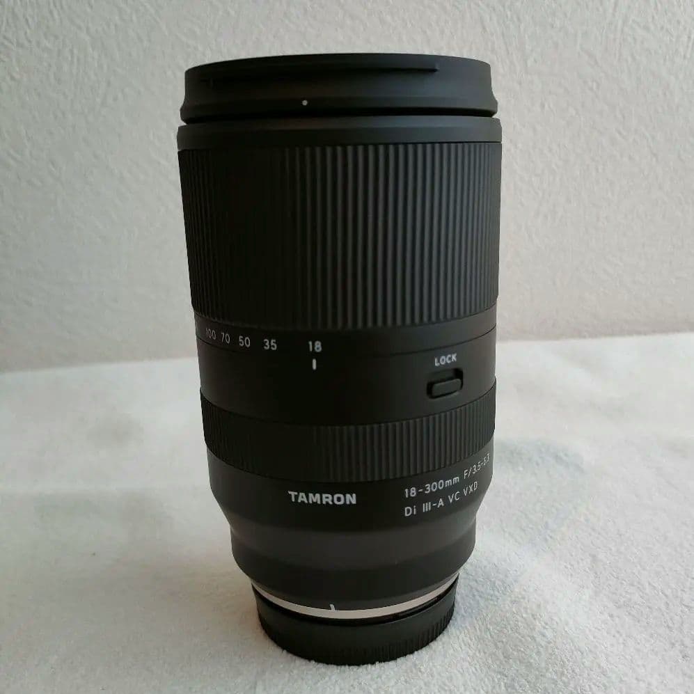 【美品】TAMRON 18-300mm F/3.5-6.3 Xマウント箱あり