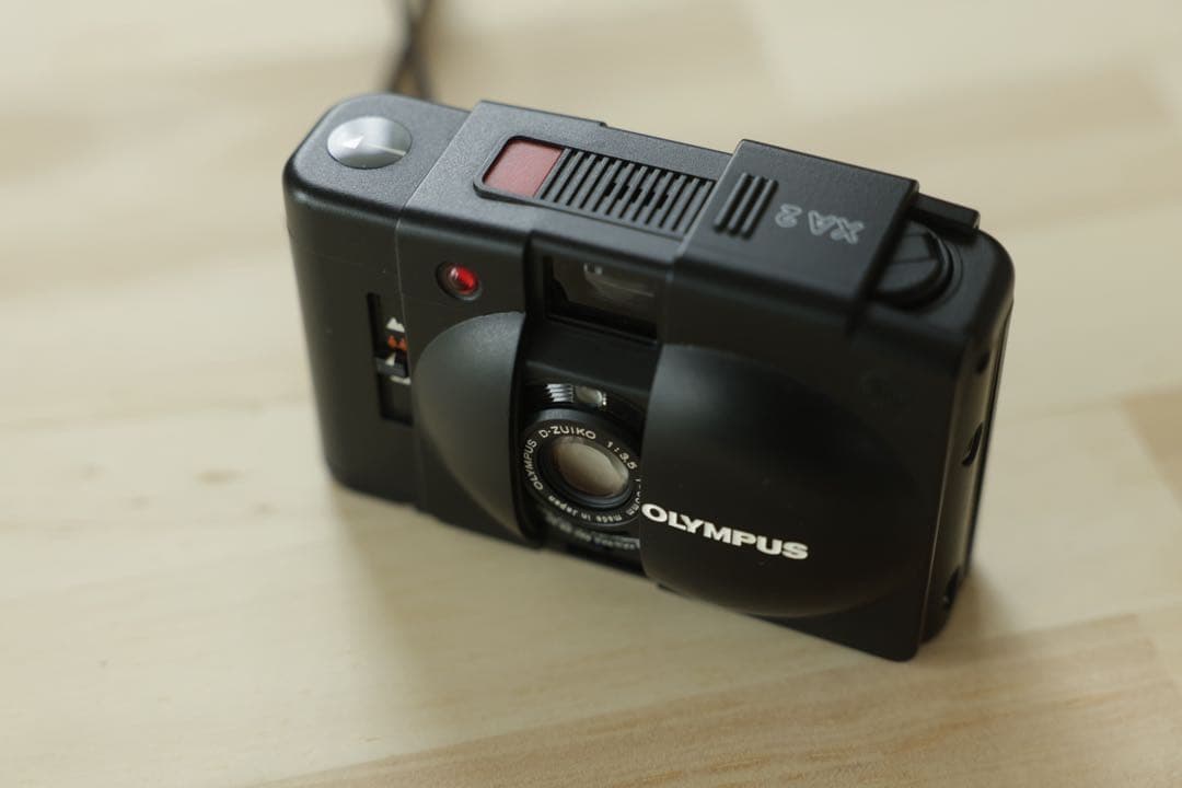 n*p様 XA2 OLYMPUS コンパクトカメラ ブラック