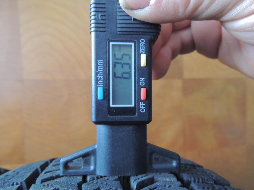 A89　155/65R14　ブリヂストン　スタッドレス　4本　N-BOXに