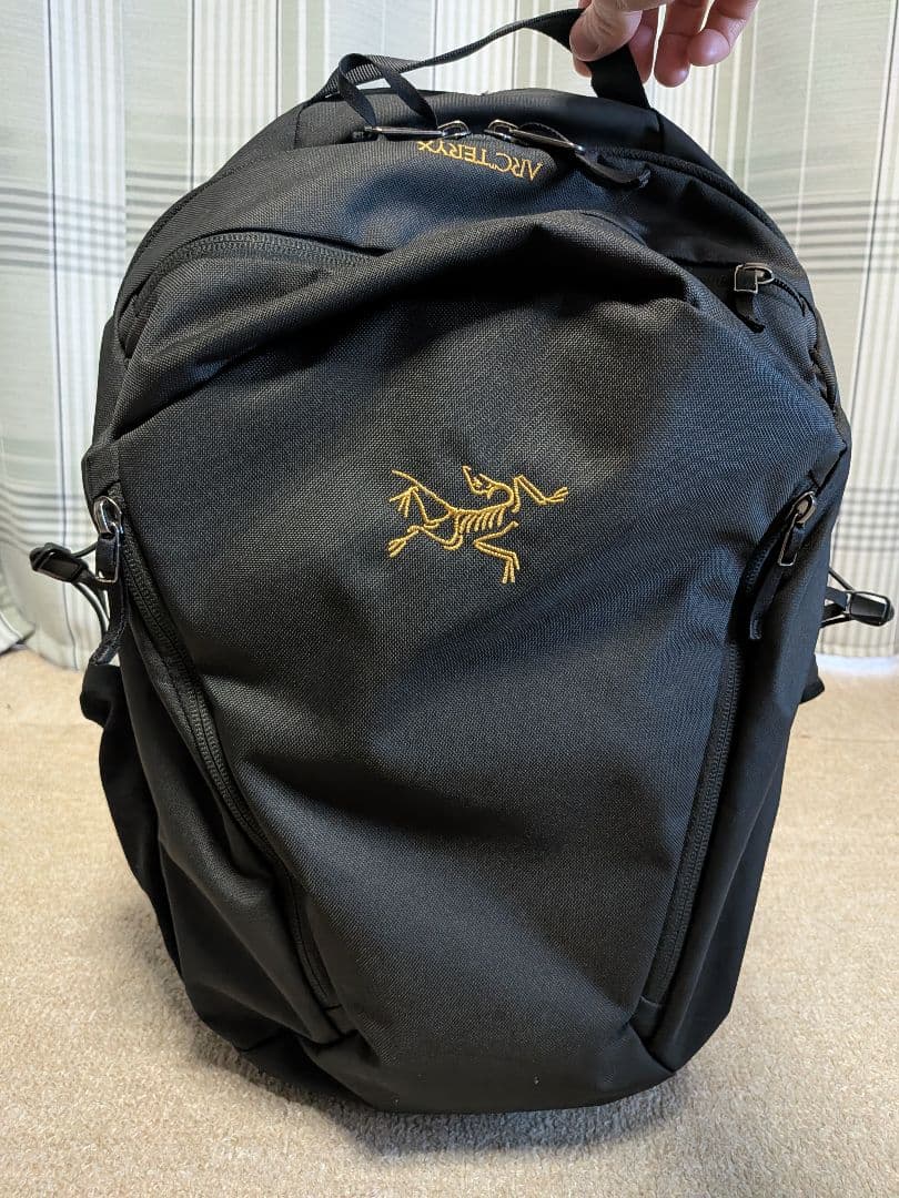 【正規品】アークテリクス マンティス26 ブラック ゴールドロゴ