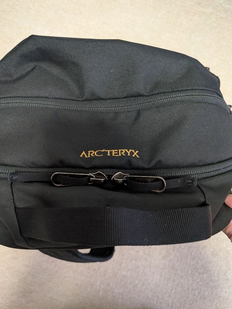 【正規品】アークテリクス マンティス26 ブラック ゴールドロゴ