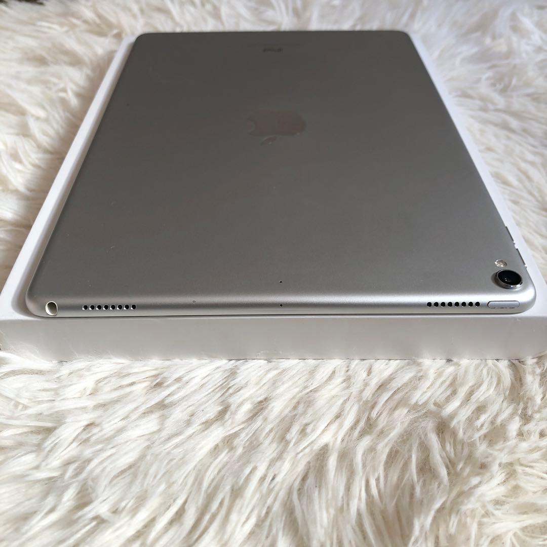 【完動品】iPad Pro 10.5 64GB 【すぐ発送】