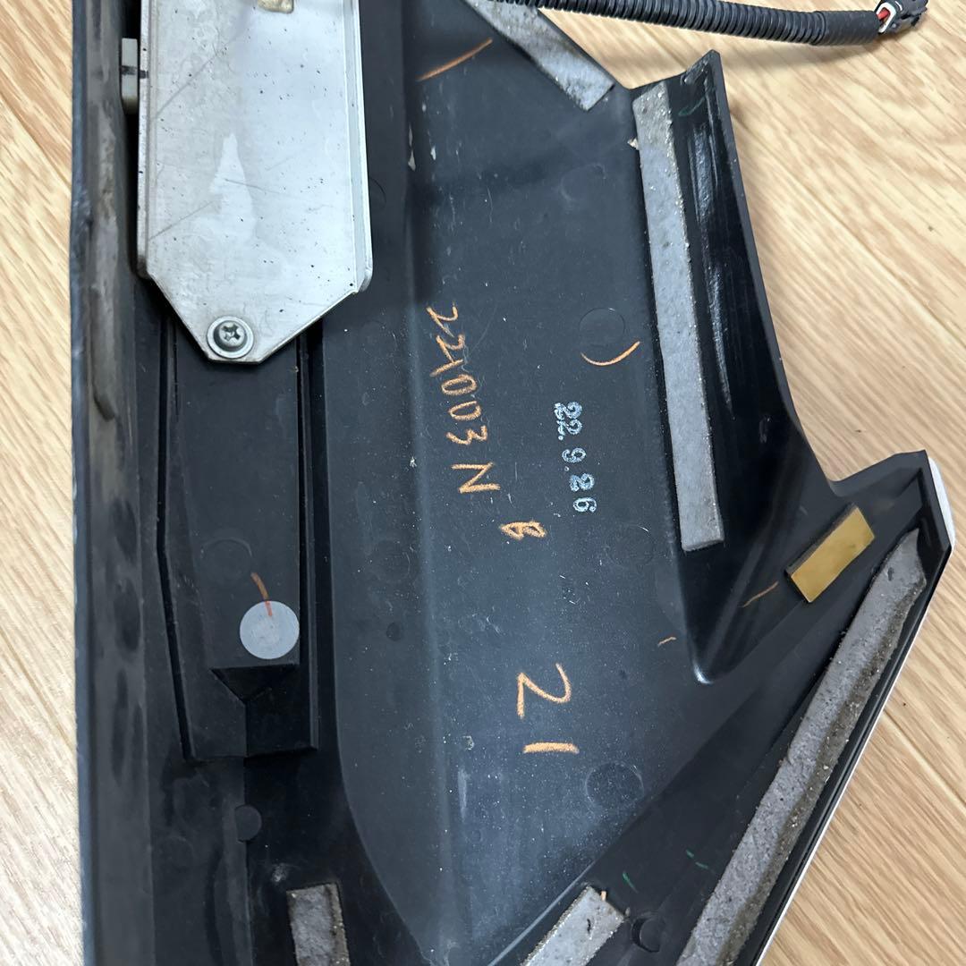 50プリウス前期モデリスタ　デイライト片方動作品