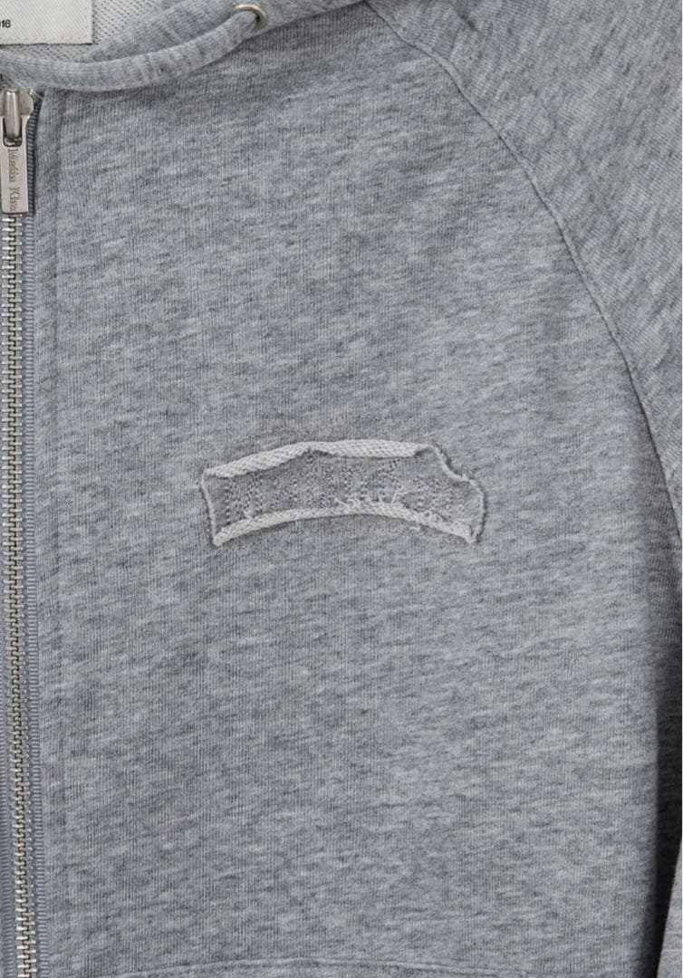 Matin Kim 　SLEEVE STRING DETAIL HOODY