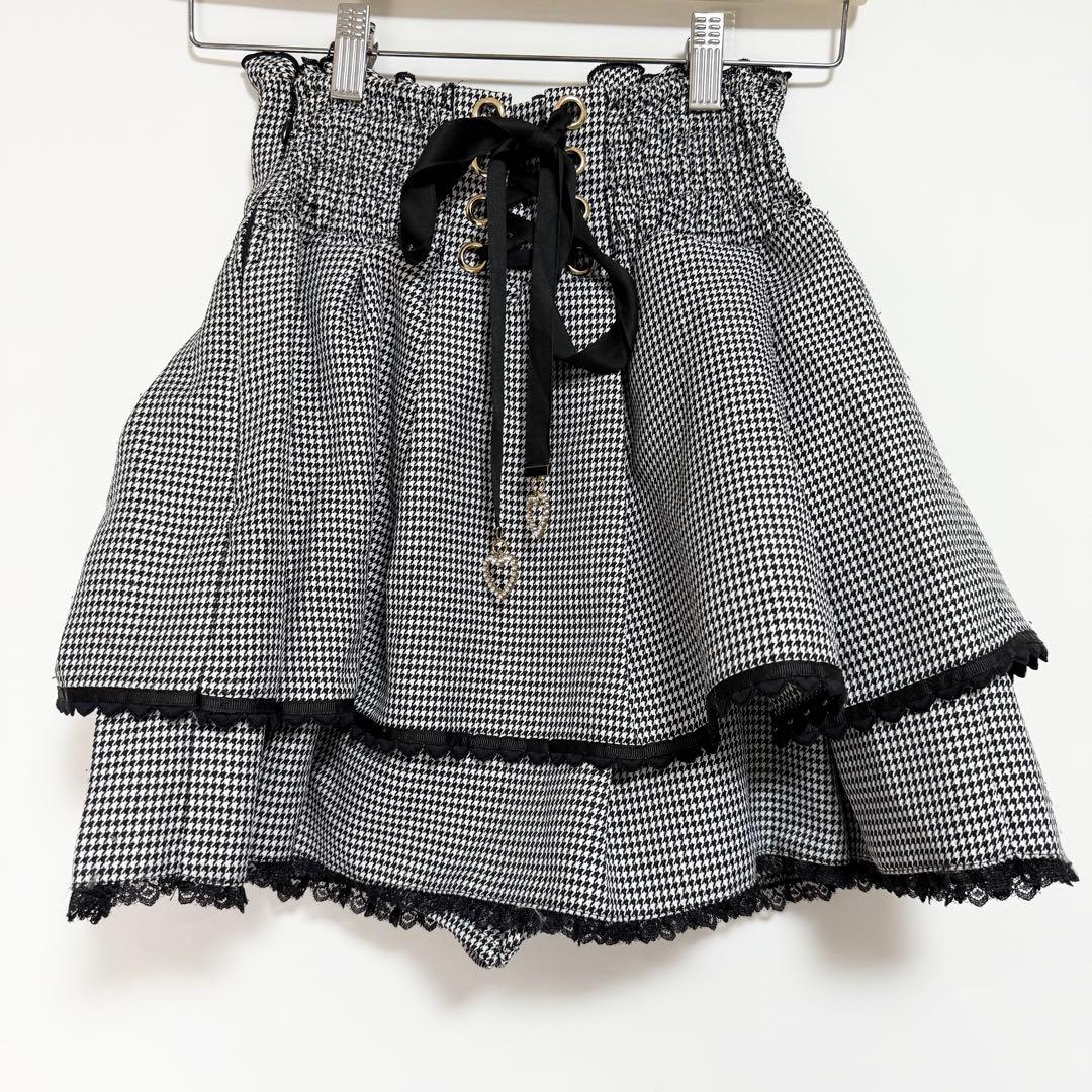 未使用品　LIZLISA　リズリサ　2連ベルトスカパン　ブラックチェック